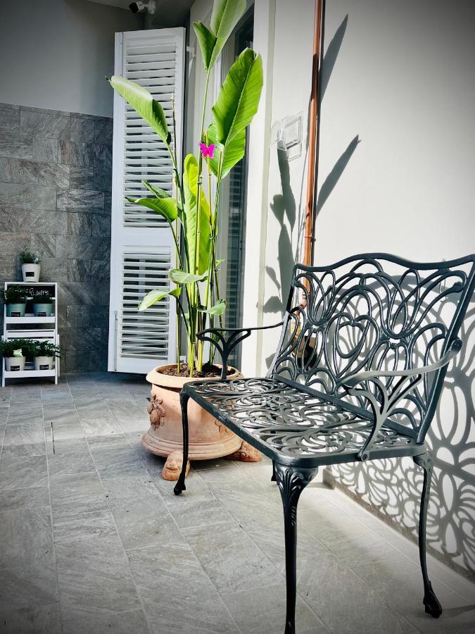 Lucentum Bed & Breakfast Prato  Exterior photo