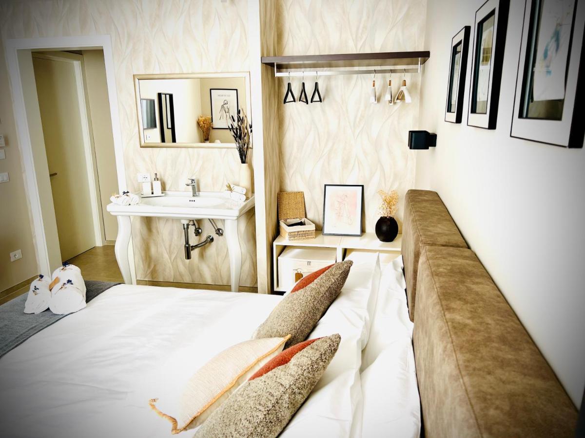 Lucentum Bed & Breakfast Prato  Exterior photo